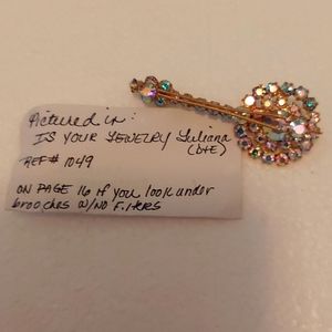 Julianna Rhinestone Banjo Brooch